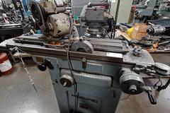 Makino C-40 Tool and Cutter Grinder with Motorized Work Head and Wheel Hubs