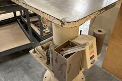 Max Oscillating Spindle Sander with Tilting Table