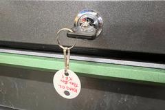 Masterforce 6-Drawer Rolling Tool chest with Wooden Top, Key and Misc Contents