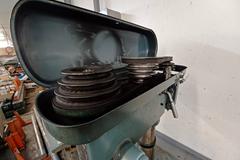 17" Bench Top Drill Press with Chuck and Vise