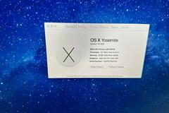 Apple iMac 21-1/2" with 2.7GHz Intel Core i5 Processor and 8GB of Ram