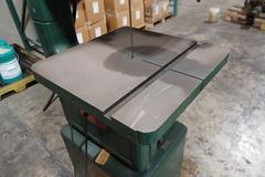 Powermatic 143 Vertical Band Saw with 14" Throat and Tilting Table