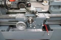 LeBlond Regal 15"x30" Gear Head Engine Lathe, Acu-Rite 2-Axis DRO, Tailstock, 3-Jaw and Collet Chucks