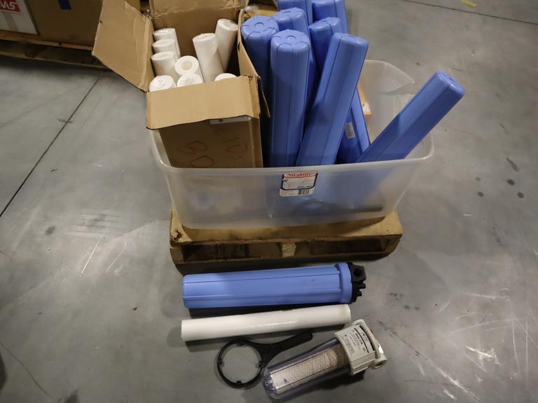 PENTAIR/PENTEK Water Filter Housing (9) And Filters (10)