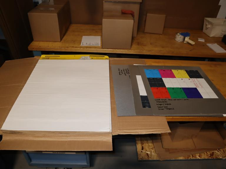 3M Easel Pads 25"x30" (4 Pcs), Insulated Aluminum Panels 24"x24"