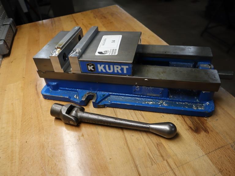 Kurt D688 6" Machine Vise, Handle, Aluminum Jaws