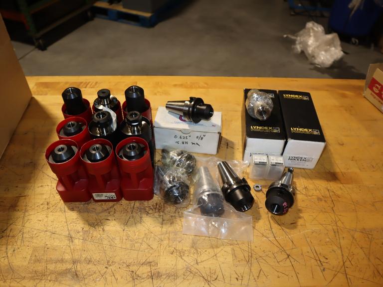 Parlec, Rego-Fit & More - Assorted BT-40 Tool Holders, Mainly Ridged Endmill Holders 