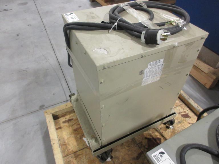 REX Manufacturing DC11BS1/E4 Transformer On Wheel Base