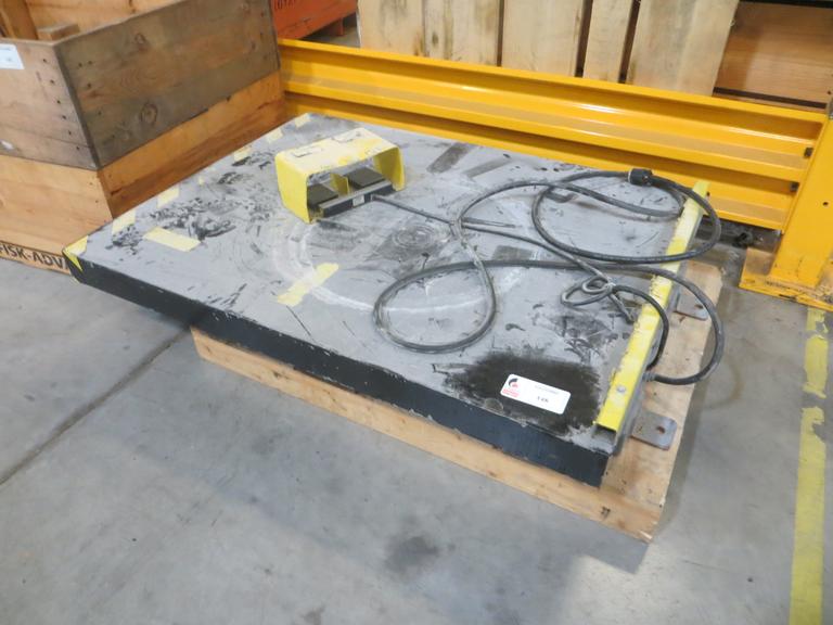 Electric Lift Table 48" X 36"