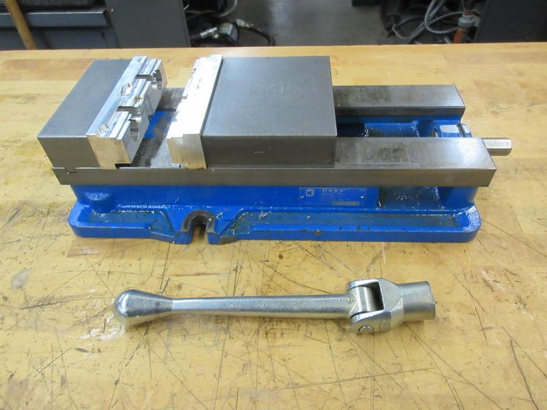 Kurt D688 6" Machine Vise with Handle and Aluminum Soft Jaws
