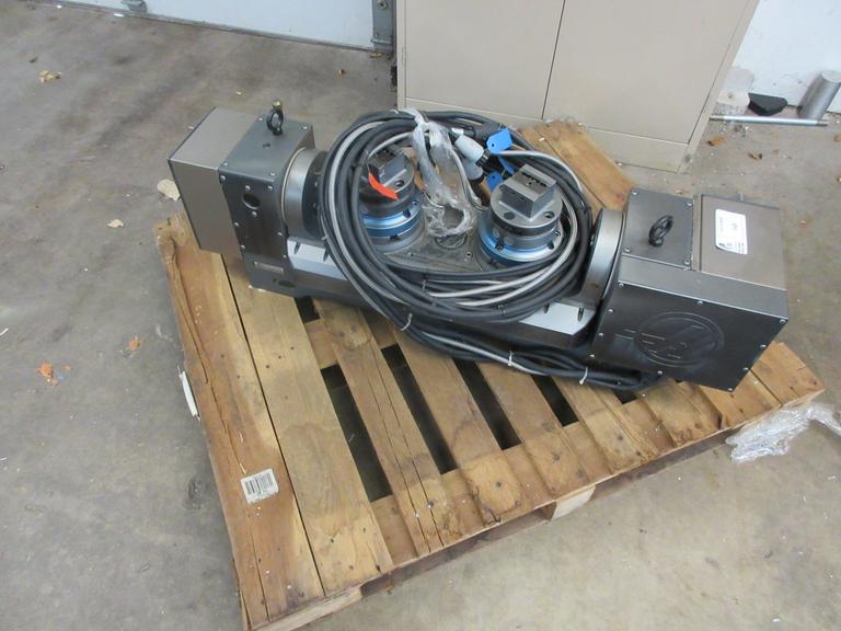 Haas TR-160-2 Dual-Platen 2-Axis Programmable Trunnion Rotary Table