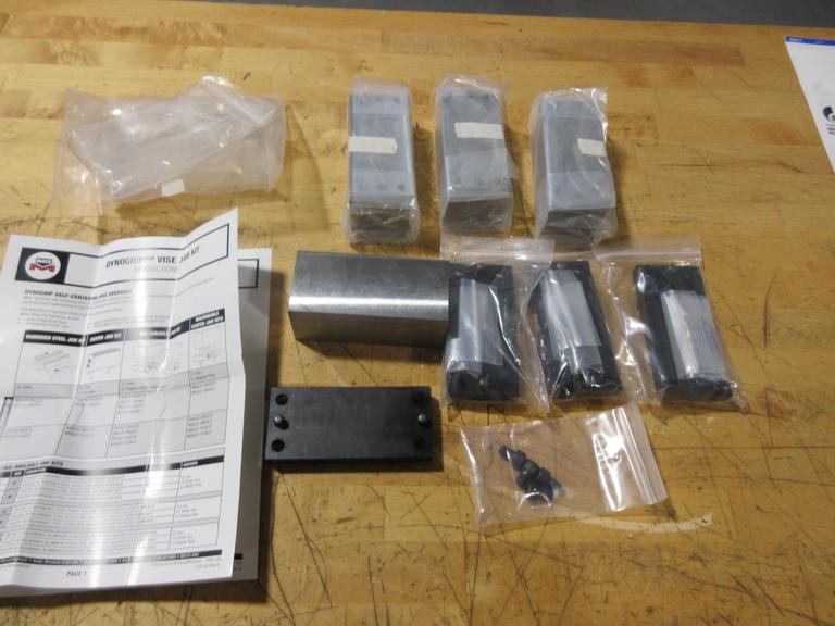 MATE M90JP-125ST2 DynoGrip-96 Machinable Steel Vise Jaw Kit with Adapter Plates 125mm Wide (4 sets)