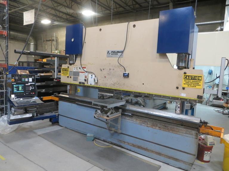 Pullmax Ursviken Model Optima 200 4.1/3.15 220 Ton CNC Press Brake W Cybelec DNC 900 Control