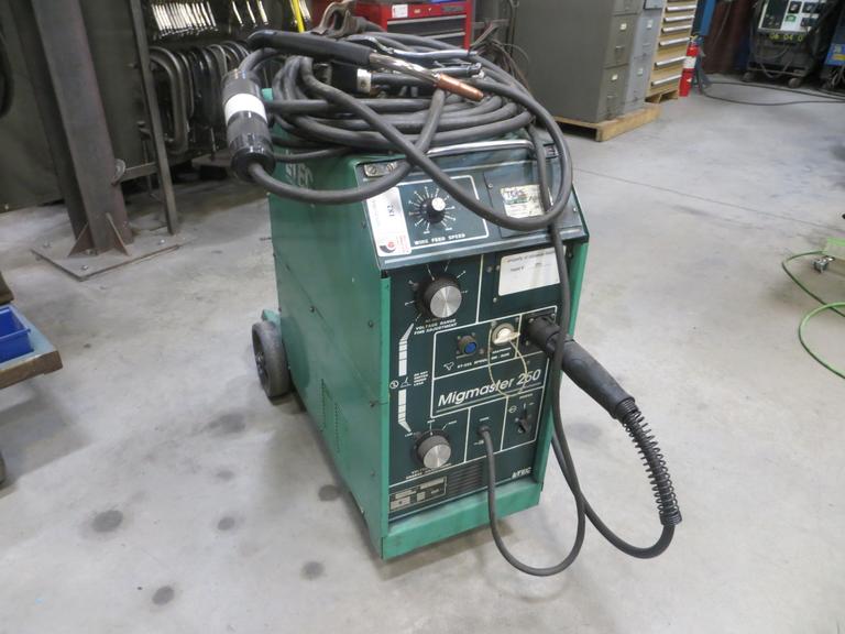 L-Tec Welding Systems Mig Master 250 w Built In Wire Feed