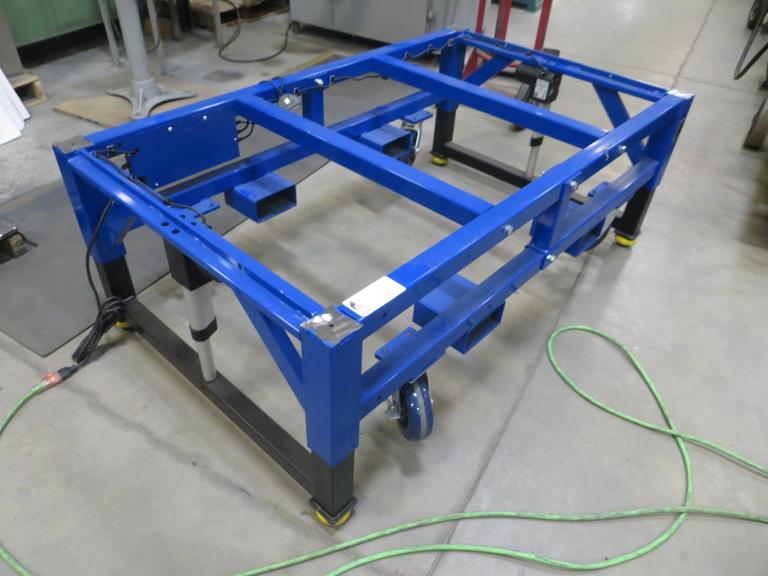Built MB 1200  5' X 3'  Portable Electric Lift Table w Fork Slots w Removable Top