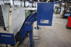 Daewoo Lynx 200LC CNC Turning Center, 8" 3-Jaw Chuck, 10 Station Turret, Tool Presetter, Tailstock, Chip Conveyor, Parts Catcher