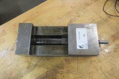 Kurt II 6" Machine Vise, Vertical or Horizontal Mounting