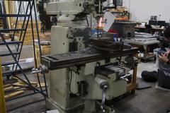 Manford Model 1F-460VS Vertical Knee Mill, X-Axis Powerfeed, Power Quill Feed and Handle, Knee Handle (Newall 2-Axis DRO NOT Operational) 