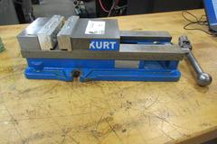 Kurt D688 6" Machine Vise with Handle and Aluminum Jaws