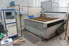 Flow Model WJP 1818A Water Jet w CNC Control