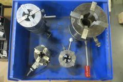Die Heads (4), Various Sizes w Large Assortment of Thread Chasers
