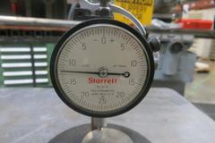 Starrett Inspector's 654 Dial Bench Gage With-no.25-131 Dial 21-131 In Wood Case