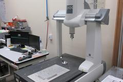 Brown & Sharpe Global Classic (CMM) Coordinate Measuring Machine 