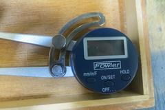 Fowler Digital Caliper Gage 54-554-7030-0 w Wood Box