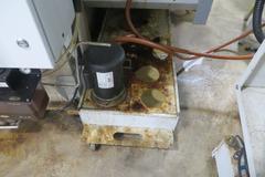 Haas VF-0 CNC Vertical Machining Center, Haas 32-Bit CNC Control, 4th Axis Drive, 20-Station Tool Changer, Programmable Coolant, Remote Jog Handle, Chip Auger 