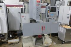 Haas TM-1 CNC Tool Room Mill, Haas 32-Bit CNC Control, 40 Taper, Splash Guards, Coolant Tank & Pump