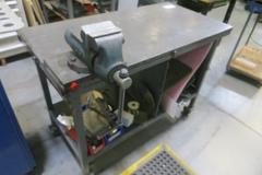 Rolling Work Bench w Wilton Bench Vise, Portable on Casters