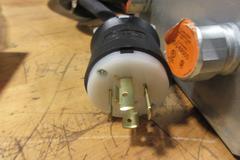 Machine Status Beacons Patlite (12) & Plug Box w/ 250V 3&4 Prong