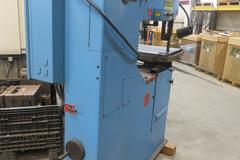 DoAll 3613-1 Vertical Band Saw, 36" Throat, 30-1/2" x 24" Table, Work Light