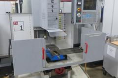 Haas TM-1 CNC Tool Room Mill, Haas 32-Bit CNC Control, 40 Taper, Splash Guards, Coolant Tank & Pump
