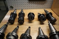 Ct 40 Taper Tool Holders: (6) Er32 Collet Holders, (4) End Mill Holders