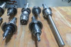 40 Taper Tool Holders (8)