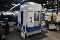 Daewoo Doosan 320/40 CNC Vertical Machining Center with 2 Station Pallet Changer, 12,000 RPM Spindle, 14 Station Rotary Turret, Chip Conveyor