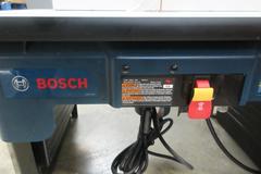 Bosch  Bosch 1617EVS 2.25 HP Electronic Fixed-Base Router, Bosch Portable Jobsite Router Table 26 in. x 16.5 in. Laminated MDF Top