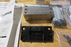 MATE M90JP-125ST2 DynoGrip-96 Machinable Steel Vise Jaw Kit with Adapter Plates 125mm Wide (4 sets)