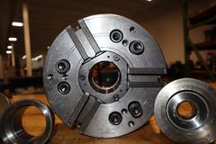 MMK ZA8-10-66 02 10" 3-Jaw Power Chuck A8 Mounting w/ Draw Tube Nuts