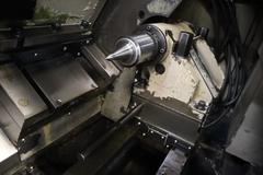 Daewoo Lynx 200LC CNC Turning Center, 8" 3-Jaw Chuck, 10 Station Turret, Tool Presetter, Tailstock, Chip Conveyor, Parts Catcher