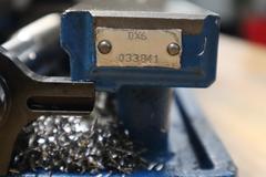 Kurt DX6 6" Machine Vise, Steel Jaws, Handle