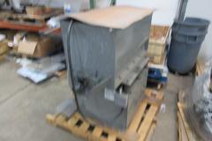 Mr. Deburr DB600 6.5 Cubic Foot Vibratory Media Deburring Unit