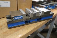 Kurt DL430 4" Machine Vise, Double Lock, Aluminum Jaws