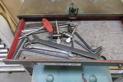 Tool Box 5 Drawer w Contents