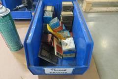 Die Heads (4), Various Sizes w Large Assortment of Thread Chasers