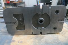Kurt D675 Machine Vise w Steel Jaws and Handle