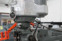 Bridgeport 2J Vertical Knee Mill, Mitutoyo 2-Axis DRO, Quill Scale, Power Table Feed