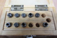 ER32 and ER11 Split Collets in Divider Racks