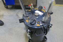 30 Liter Paint Tank - New/Unused